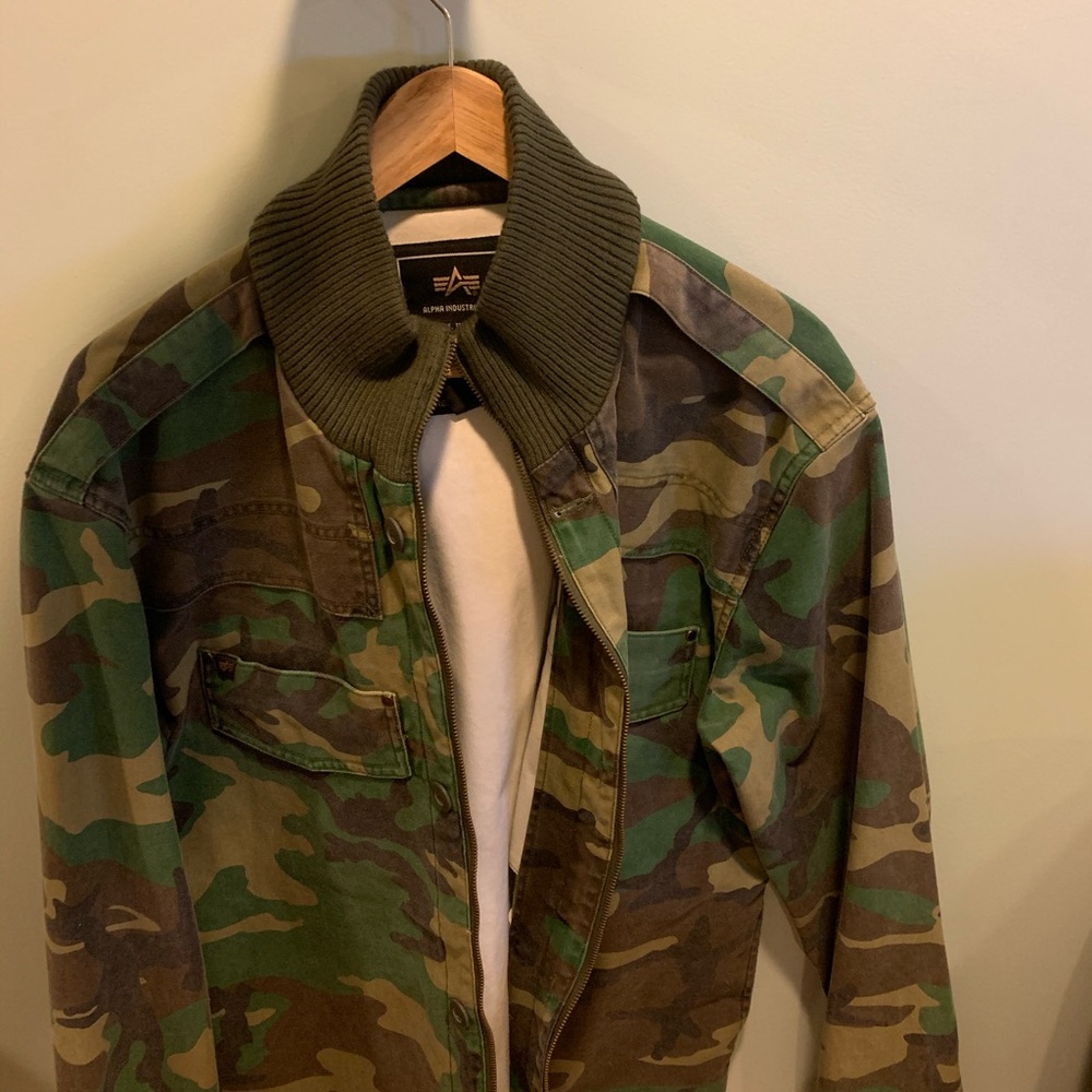 Alpha industries camo coat